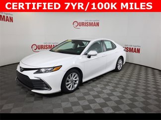 Used 2021 Toyota Camry LE image 1