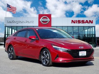 Used 2023 Hyundai Elantra SEL w/ Convenience Package image 1