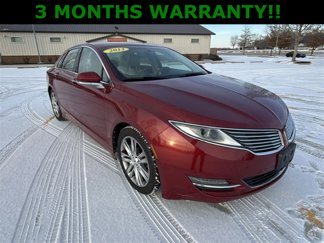 Used 2013 Lincoln MKZ image 1