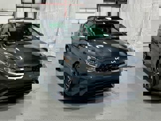 Used 2024 Kia Forte LXS image 1