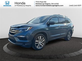 Used 2016 Honda Pilot Touring image 1