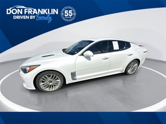 Used 2018 Kia Stinger image 1