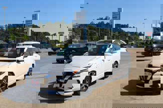Used 2023 Nissan Sentra SV image 1