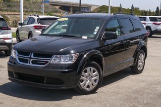 Used 2020 Dodge Journey SE image 1