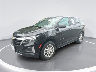 Used 2023 Chevrolet Equinox LT image 1