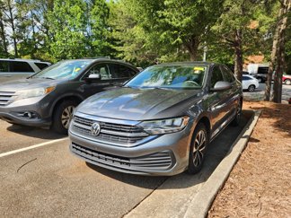 Used 2022 Volkswagen Jetta S image 1