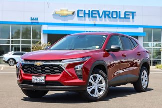 Used 2024 Chevrolet Trax LS image 1