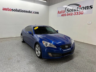 Used 2011 Hyundai Genesis 3.8 image 1