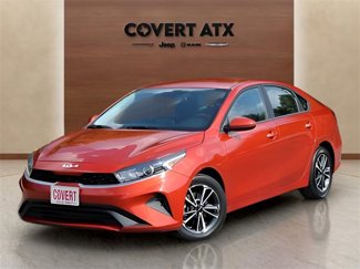Used 2023 Kia Forte LXS video 1