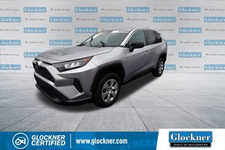 Used 2022 Toyota RAV4 LE image 1