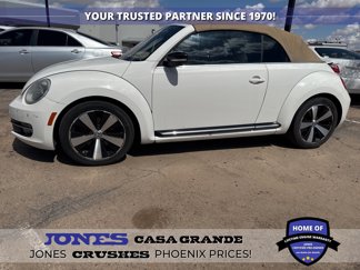 Used 2013 Volkswagen Beetle 2.0T image 1