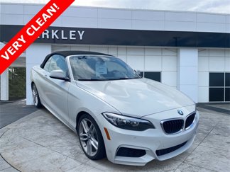 Used 2016 BMW 228i Convertible image 1