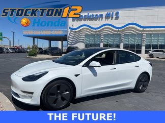 Used 2021 Tesla Model 3 Standard Range Plus image 1