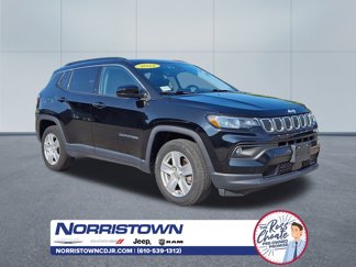 Used 2022 Jeep Compass Latitude w/ Sun and Sound Group image 1