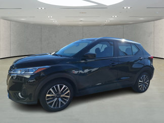 Used 2024 Nissan Kicks SV image 1
