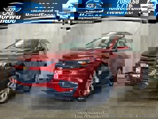 Used 2016 Chevrolet Malibu LT image 1