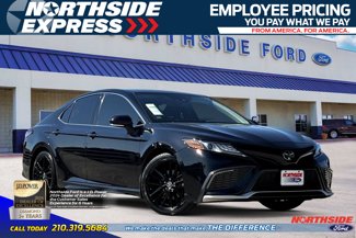 Used 2022 Toyota Camry XSE image 1