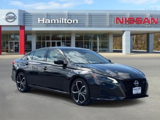 Used 2023 Nissan Altima 2.5 SR image 1