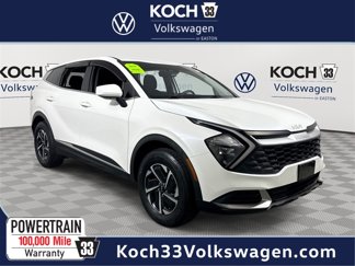 Used 2023 Kia Sportage LX image 1
