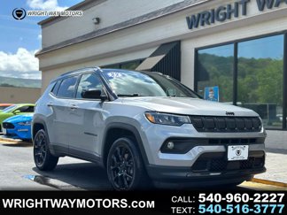 Used 2022 Jeep Compass Altitude w/ Sun and Sound Group image 1
