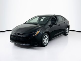 Used 2022 Toyota Corolla LE image 1