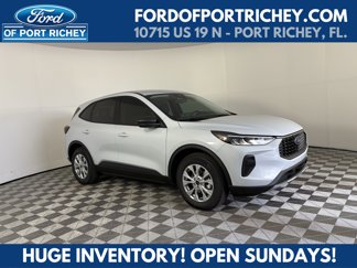 New 2025 Ford Escape Active image 1