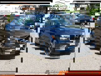 Used 2021 Volvo S60 T5 Momentum image 1