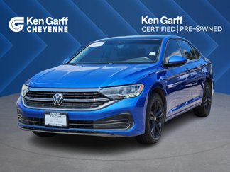 Used 2023 Volkswagen Jetta SE w/ Panoramic Sunroof Package image 1