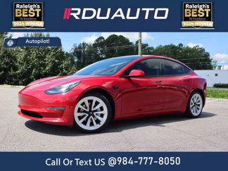 Used 2022 Tesla Model 3 Standard Range image 1