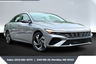 Certified 2025 Hyundai Elantra Sport image 1