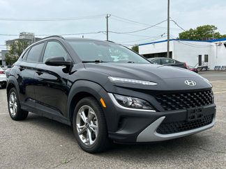Certified 2022 Hyundai Kona SEL w/ Cargo Package image 1