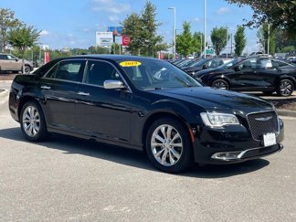 Used 2019 Chrysler 300 Limited image 1