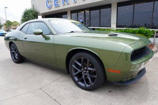 Used 2019 Dodge Challenger SXT w/ Blacktop Package image 1