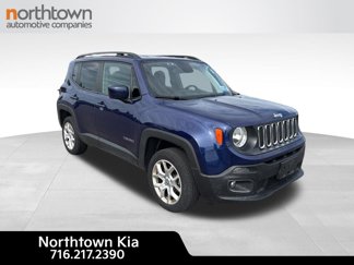 Used 2018 Jeep Renegade Latitude w/ Cold Weather Group image 1