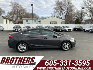 Used 2017 Chevrolet Cruze LT w/ Convenience Package image 1