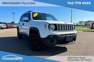 Used 2017 Jeep Renegade Latitude w/ Cold Weather Group image 1