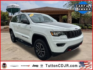 Used 2019 Jeep Grand Cherokee Trailhawk image 1