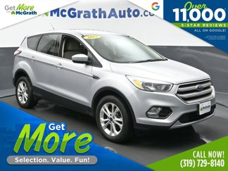 Used 2017 Ford Escape SE image 1