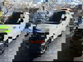Used 2012 Chevrolet Express 2500 Extended image 1