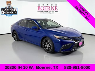 Used 2023 Toyota Camry SE image 1