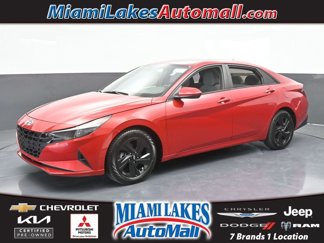 Used 2021 Hyundai Elantra SEL image 1