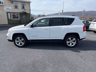 Used 2013 Jeep Compass Latitude image 1