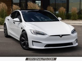 Used 2021 Tesla Model S Plaid image 1