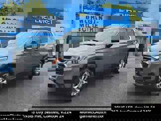 Used 2021 Chevrolet Traverse LS image 1