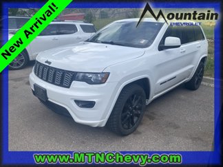 Used 2019 Jeep Grand Cherokee Altitude image 1
