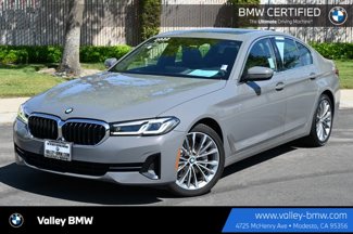 Certified 2022 BMW 530i w/ Convenience Package image 1