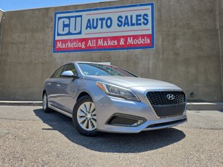 Used 2016 Hyundai Sonata SE image 1