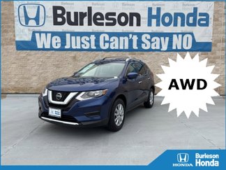 Used 2019 Nissan Rogue SV image 1