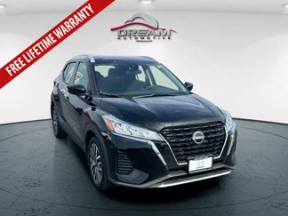 Certified 2024 Nissan Kicks SV image 1