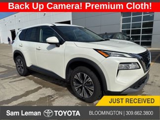 Used 2023 Nissan Rogue SV image 1